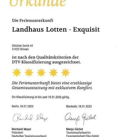 Lotten Ferienhaus *