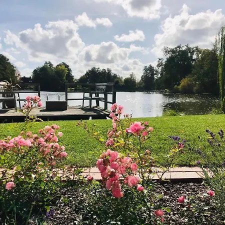 Lotten בית נופש *